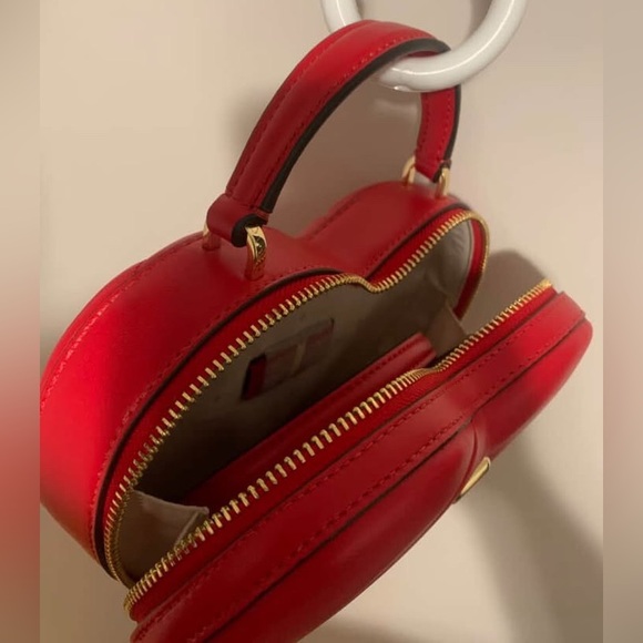 Brand New Kate Spade Red Heart Purse - Picture 3 of 3